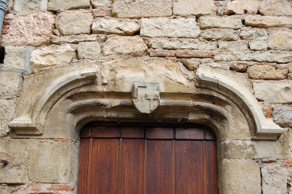 Auberge Lion D'Or Saint-Antonin Dış mekan fotoğraf
